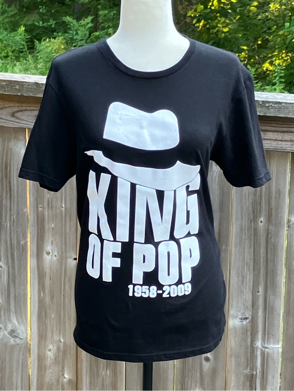 Michael Jackson Black Graphic T-Shirt with White 'King of Pop' Print